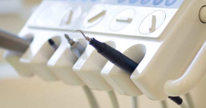 Oralchirurgie Wolfen moderne Behandlungsräume